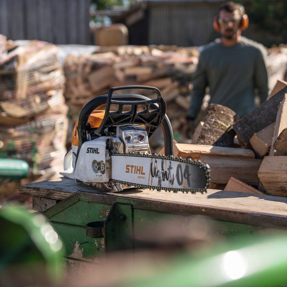 Performance Plus MS | Scie à chaîne STIHL MS 271 | scie idéale pour bois de chauffage