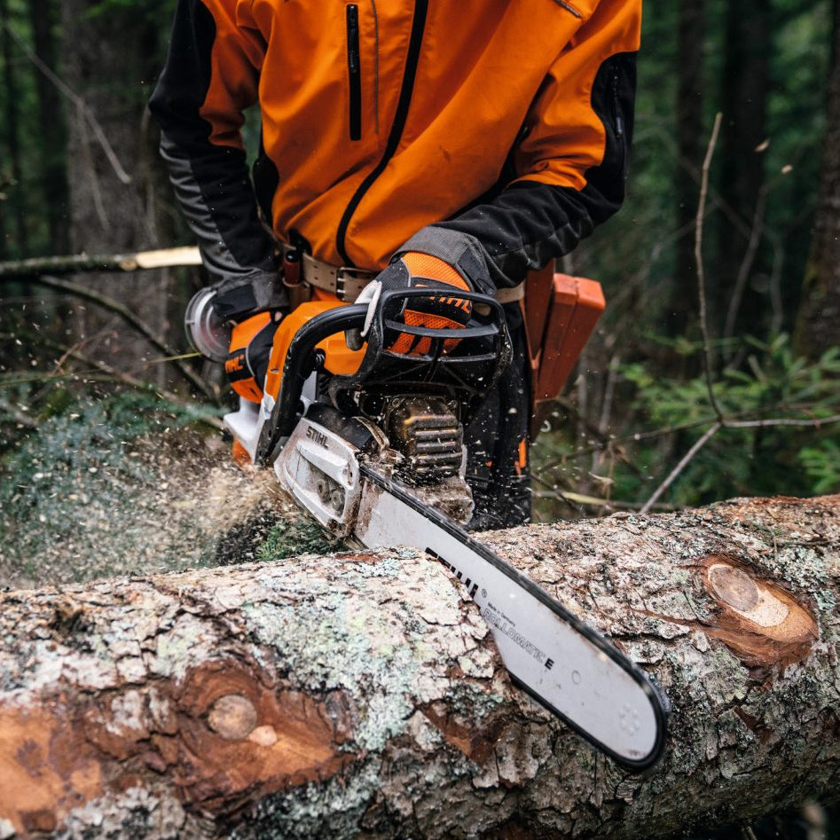 Performance Plus MS | Scie à chaine Stihl MS 400 C-M | abbatage en fôret