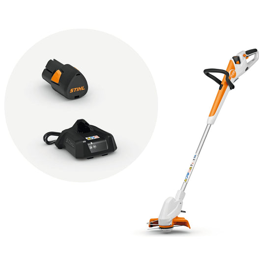 Performance Plus MS | Coupe-herbe à batterie STIHL FSA 30 | vue du produit avec batterie et chargeur
