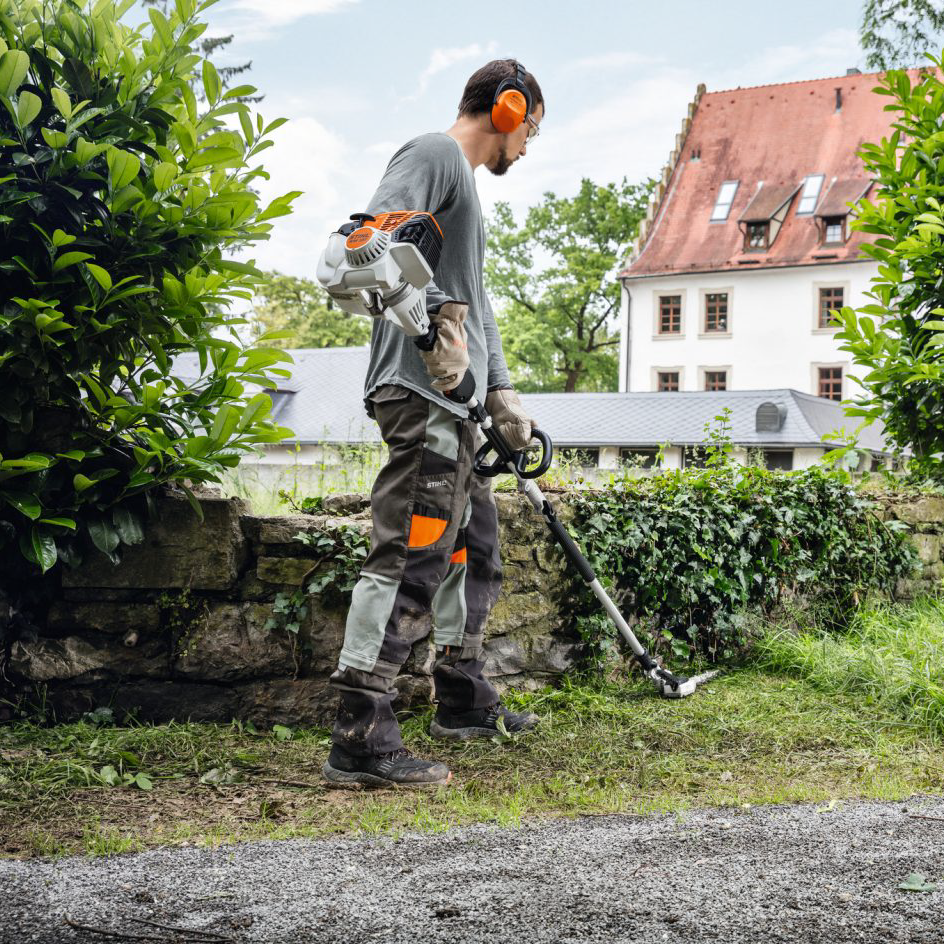 Performance Plus MS | Faux réglable Stihl KM | en action 
